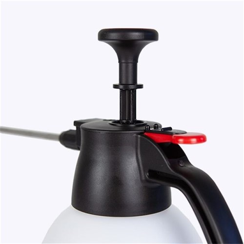 Solo Hand-held Sprayer 2L